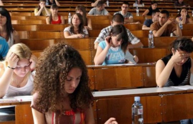 Upućena inicijativa za odlaganje ispitnih rokova zbog epidemiološke situacije