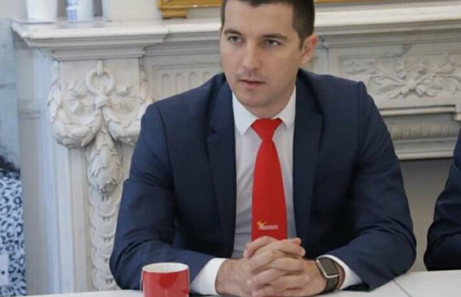 Bečić: Spreman sam da ne budem na jedinstvenoj poslaničkoj listi, dati šansu novim ljudima