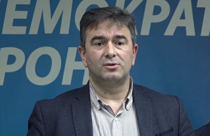 Medojević: Ko je iz Vlade Crne Gore uzeo pare?