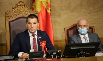 Nova Vlada biraće se 24. novembra
