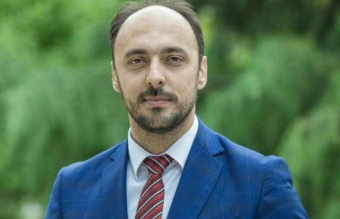 Rakočević: SNP mnogo puta prodavao Crnu Goru, poslednji put kada je Joković negirao Crnogorace