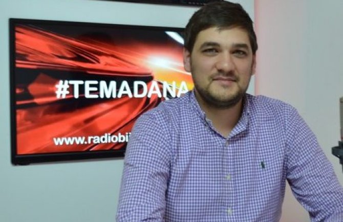 Ćorović: ĐE SU PLASTENICI???