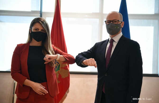 Jačanje saradnje sa Slovenijom u oblasti reforme javne uprave i ICT-a