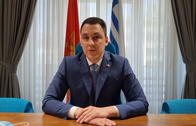 Vuković najavio povećanje plata službenicima Glavnog grada koji imaju najmanja primanja