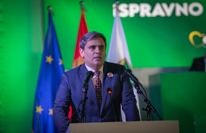 Ervin Ibrahimović izabran za predsjednika BS-a: Svoju lojalnost prema državi potvrdili nebrojano puta