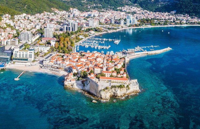SO BUDVA: Čekajući ostavke, na čekanju budžet i projekti