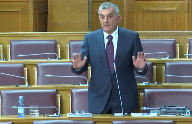 Bojanić: Bez novih koncesija za gradnju mHE, optimista da će se prioritetna dionica autoputa završiti do 30. novembra 