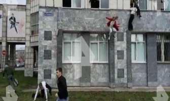 Pucnjava na Univerzitetu u Permu, studenti skakali kroz prozore,ima poginulih(VIDEO)