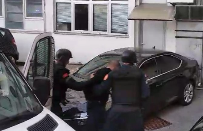 Đokaju određeno zadržavanje do 72 sata