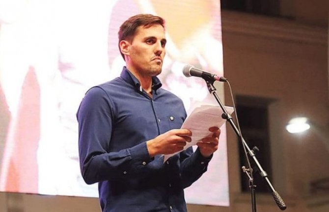 Batrićević: Partija koja je najviše svojatala Belveder, otišla pod skute Joanikijevim slugama