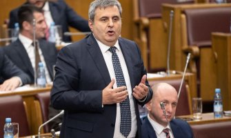Radunović: DF ne treba da ulazi u široke koalicije