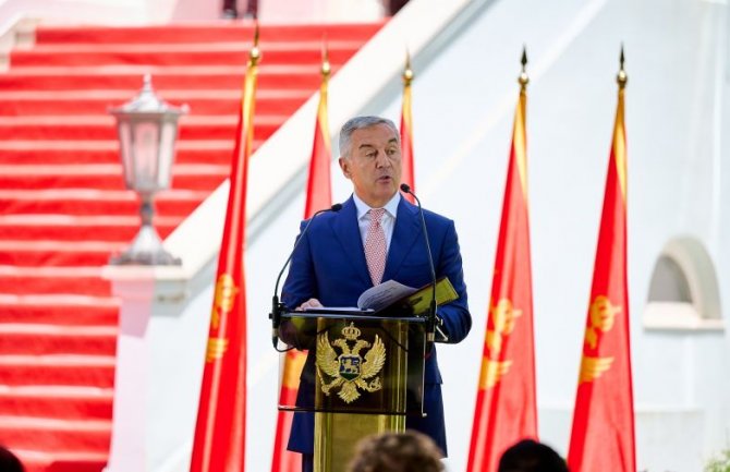 Đukanović  otputovao u zvaničnu posjetu Jermeniji