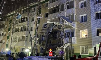 Uslijed eksplozije gasa urušila se petospratnica u Rusiji, šest ljudi poginulo