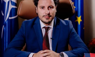 Abazović roditeljima u Crnoj Gori: Pogledajte malo kako vaspitavate djecu i sopstvenu odgovornost kad tražite da država reaguje