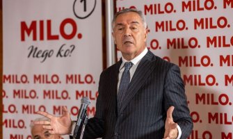 Milo Đukanović podnosi ostavku, Danijel Živković na čelu DPS-a