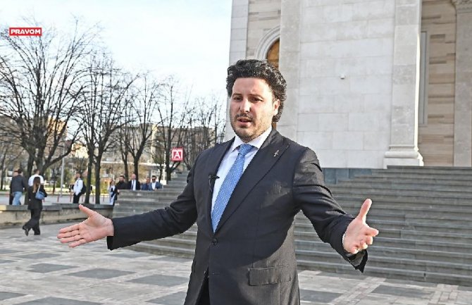Abazović se sastao sa liderima opozicije na Kosovu
