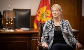 Đurović: Veća primanja i pristojan život građana moraju biti prioritet