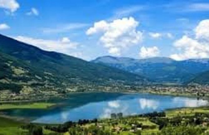 Plavsko jezero ugroženo, novca za zaštitu nema