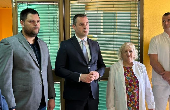 U Opštu bolnicu Nikšić uložiće četiri miliona eura