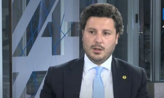 Abazović o skaj prepiskama: Građani da pripreme kokice, otkrića epohalna za državu