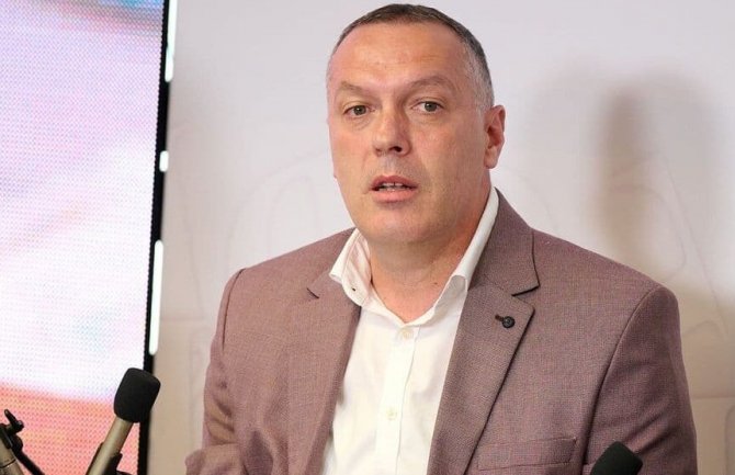 Ovo su zahtjevi Sindikata prosvjete povodom slučaja prepisivanja