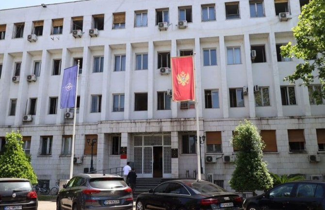 Ministarstvo finansija: Državna kasa punija za 1,23 milijarde eura, prihodi 35,1 odsto veći u odnosu na isti period prethodne