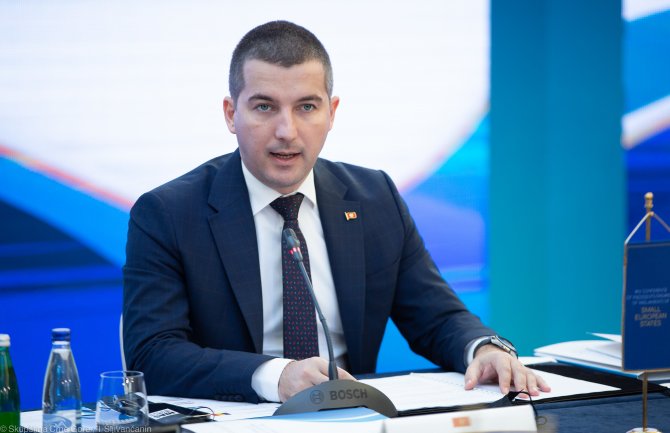 Čestitka predsjednika Demokrata Alekse Bečića, povodom Međunarodnog dana mladih