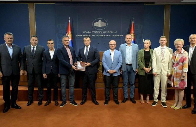 Potpisan Memorandum o saradnji Monteputa i Puteva Srbije, početak povezivanja sistema elektronske naplate putarine