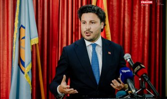 Abazović - Maske: Francuska jača svoje prisustvo u regionu