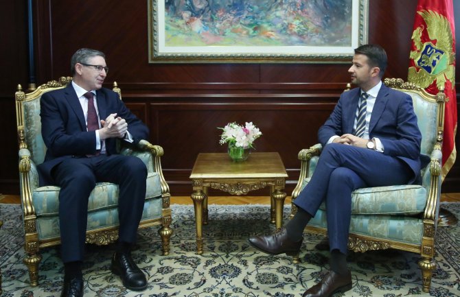 “Postoji potreba za snažnijom ekonomskom saradnjom u oblastima turizma i energetike“