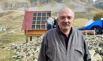 Građevinska inspekcija došla pa odustala od rušenja bungalova: Minić predložio da on demontira