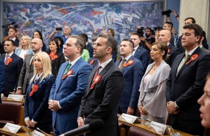 PES: Čitav poslanički klub naše partije ostaje uz premijera Spajića