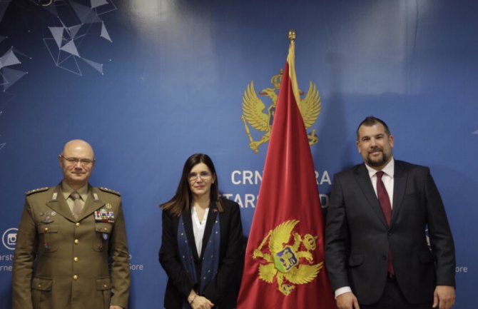 Krapović: Crna Gora će nastaviti da doprinosi Zajedničkoj bezbjednosnoj i odbrambenoj politici EU