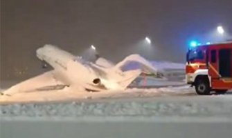  Njemačka ne pamti ovakvu mećavu: Aerodrom u Minhenu okovan ledom, otkazano 560 letova
