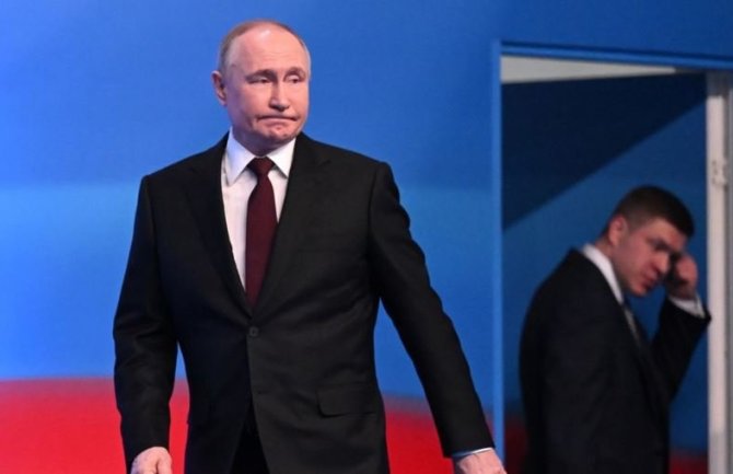 3% za Putina (u Crnoj Gori)