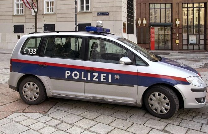 Austrija: Muškarac izbo djevojčicu (4) u supermarketu