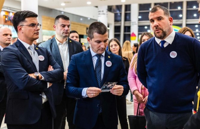 Krapović ima stan, pola firme i 49.000 eura
