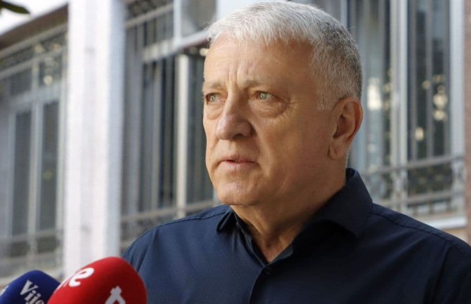 Martinović: Riječ Lazovića vrijedi više nego bilo koje jemstvo, dokaz ili pismo