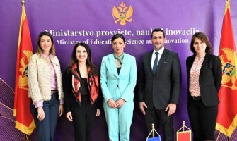 Jakšić Stojanović sa delegacijom UNICEF-a