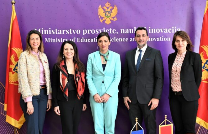 Jakšić Stojanović sa delegacijom UNICEF-a