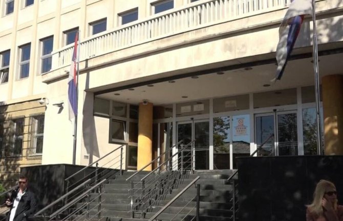 Kosovo: Bivši pripadnici Vojske Jugoslavije osuđeni na ukupno 56 godina zatvora zbog ubijanja albanskih civila