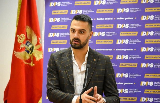 Pućurica: Riješiti problem stanovnika naselja Rakonje i favorizovati Rome koji imaju svoje biznis ideje