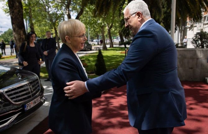 Mandić: Izvjesno da će u junu doći do proširenja Vlade