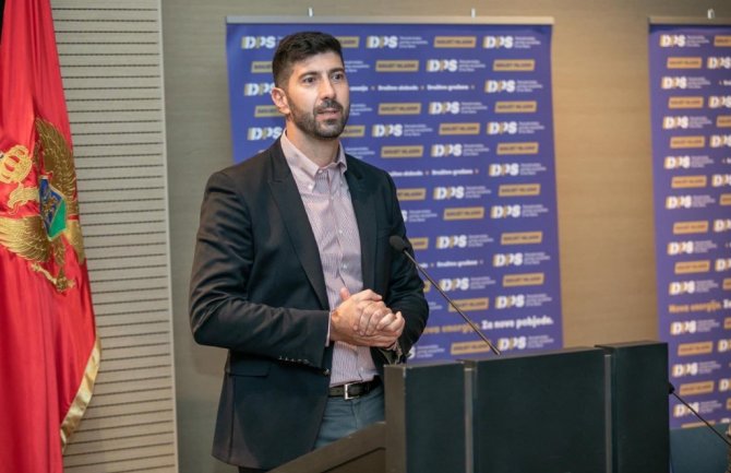 Tičić: Vrijeme je za promjenu vlasti u Budvi