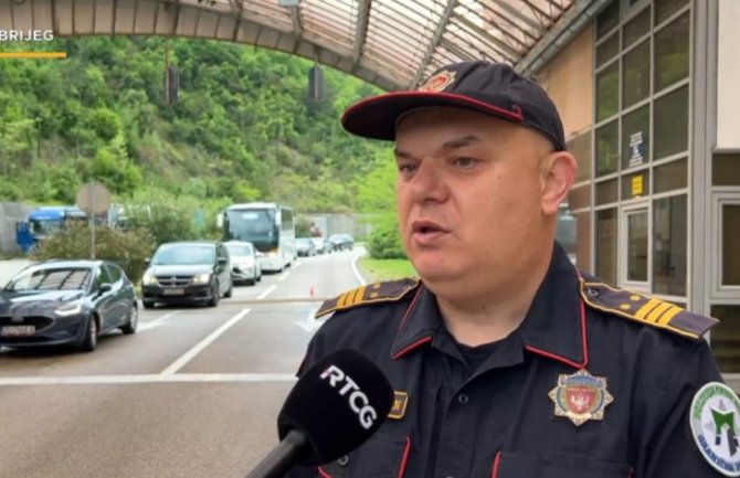 HERCEG NOVI: Na graničnim prelazima promet veći skoro 14%