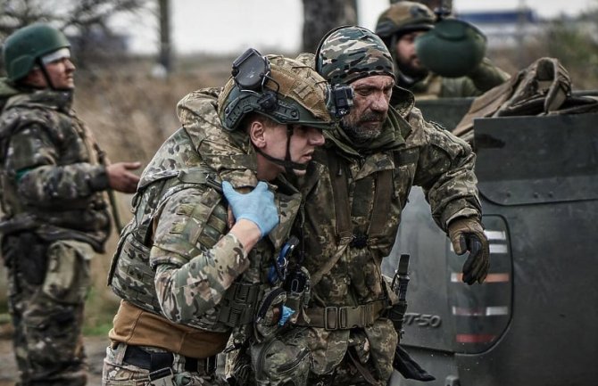 Rusi tokom noći napali Harkiv, Ukrajinci uništili 13 bespilotnih letjelica