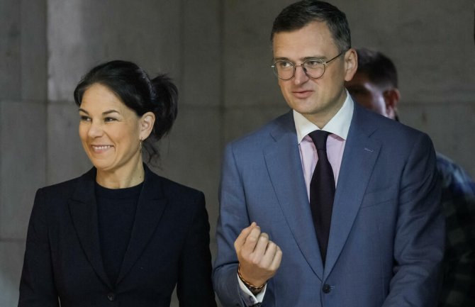 Berbok: Putin namjerno sprovodi teror nad infrastrukturom i civilima u Ukrajini